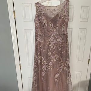 Mother of bride/groom gown